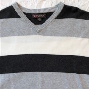 Men’s sweater